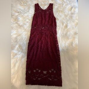 Elegant Burgundy Lace Dress